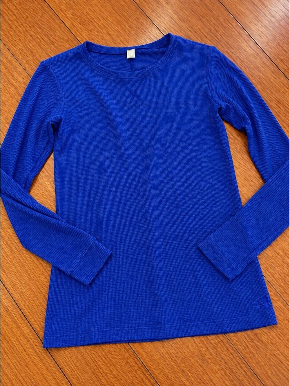 Under Armour Women’s Small Blue Long Sleeve Crew Neck Pullover Logo Shirt